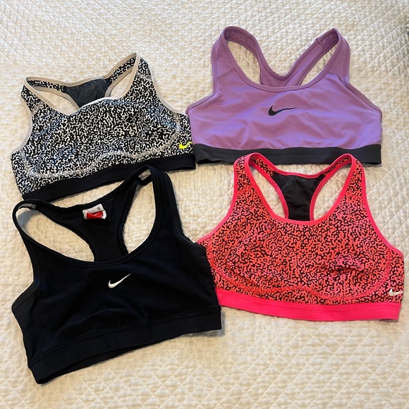 Nike sports bras (set of 4) - Picture 1 of 1